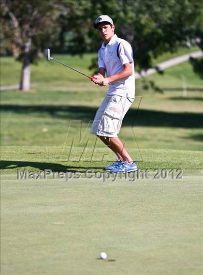 Thumbnail 1 in CIF Central Section Area Golf Championships photogallery.