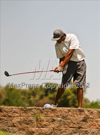 Thumbnail 3 in CIF Central Section Area Golf Championships photogallery.