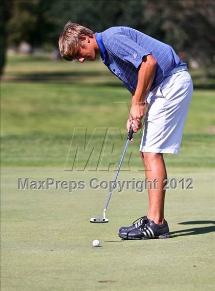 Thumbnail 3 in CIF Central Section Area Golf Championships photogallery.