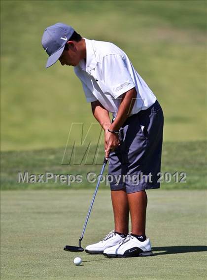 Thumbnail 2 in CIF Central Section Area Golf Championships photogallery.