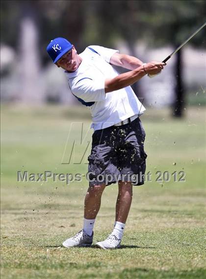 Thumbnail 1 in CIF Central Section Area Golf Championships photogallery.