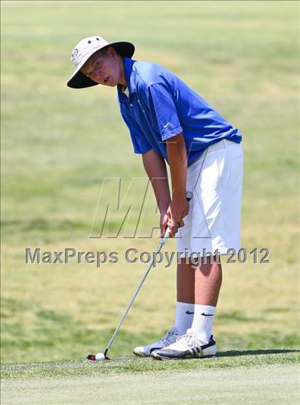 Thumbnail 3 in CIF Central Section Area Golf Championships photogallery.