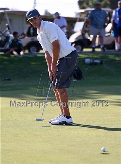Thumbnail 1 in CIF Central Section Area Golf Championships photogallery.