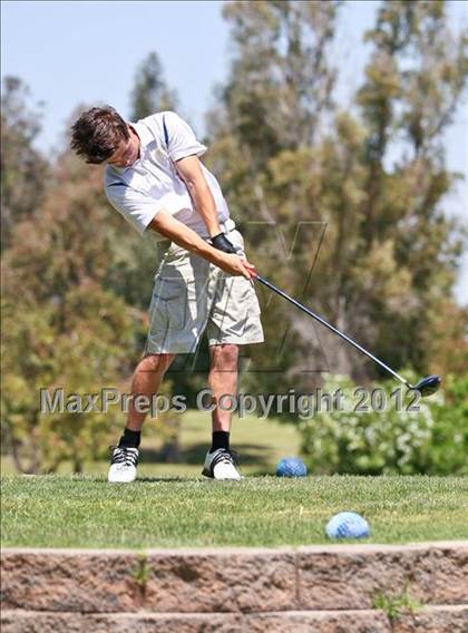 Thumbnail 1 in CIF Central Section Area Golf Championships photogallery.