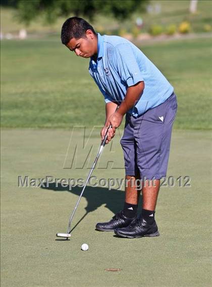 Thumbnail 3 in CIF Central Section Area Golf Championships photogallery.