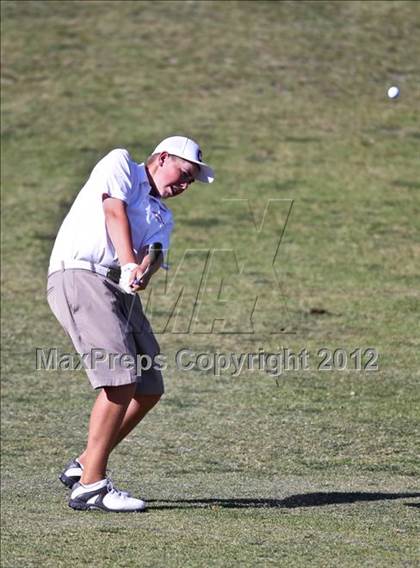 Thumbnail 2 in CIF Central Section Area Golf Championships photogallery.