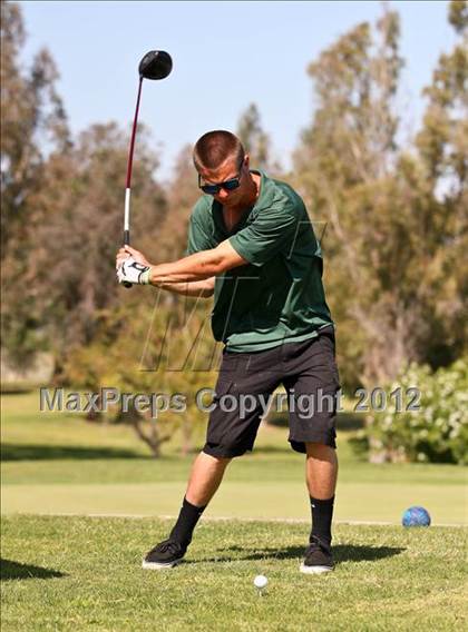 Thumbnail 1 in CIF Central Section Area Golf Championships photogallery.