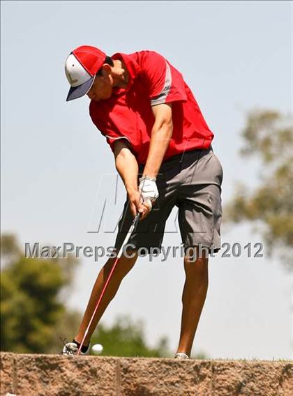 Thumbnail 2 in CIF Central Section Area Golf Championships photogallery.