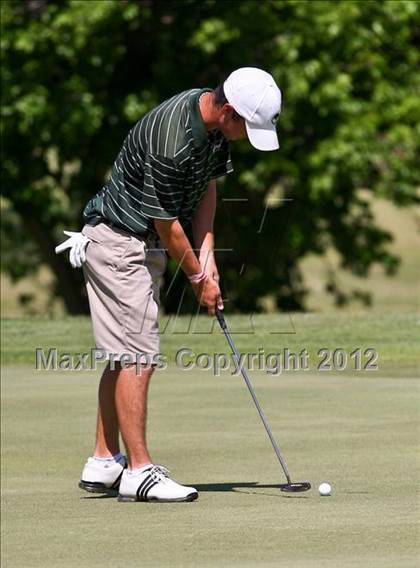 Thumbnail 1 in CIF Central Section Area Golf Championships photogallery.
