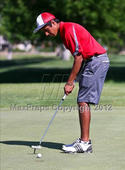 Thumbnail 2 in CIF Central Section Area Golf Championships photogallery.