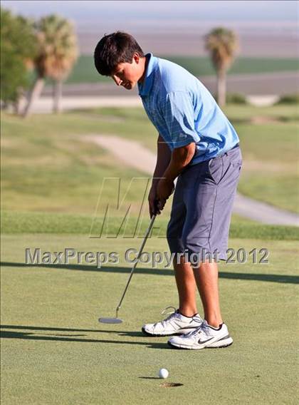 Thumbnail 2 in CIF Central Section Area Golf Championships photogallery.