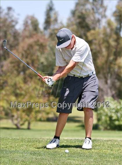 Thumbnail 2 in CIF Central Section Area Golf Championships photogallery.