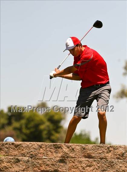 Thumbnail 1 in CIF Central Section Area Golf Championships photogallery.