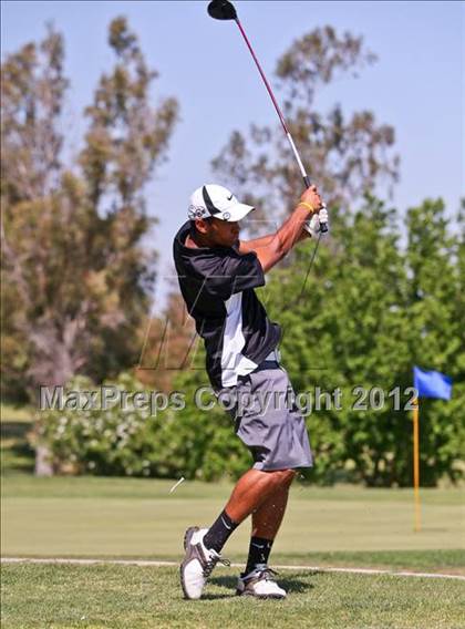 Thumbnail 1 in CIF Central Section Area Golf Championships photogallery.