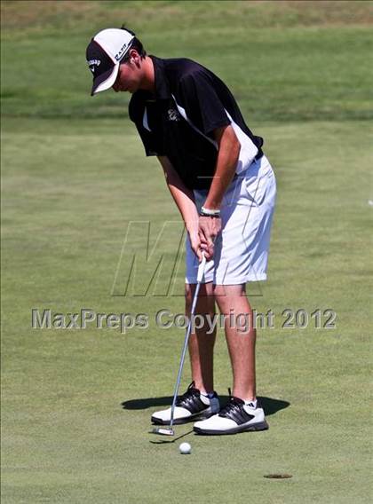 Thumbnail 3 in CIF Central Section Area Golf Championships photogallery.