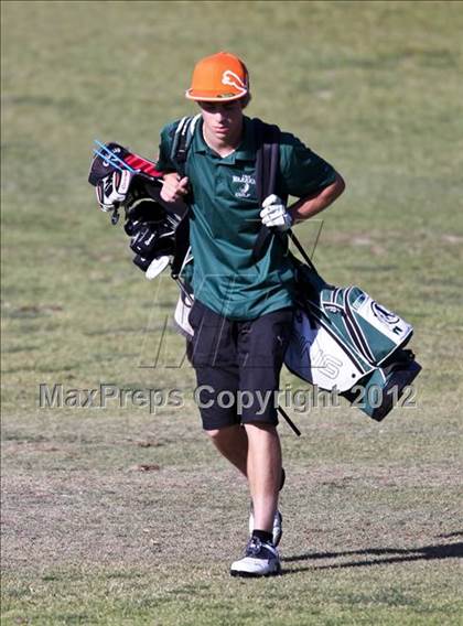 Thumbnail 3 in CIF Central Section Area Golf Championships photogallery.
