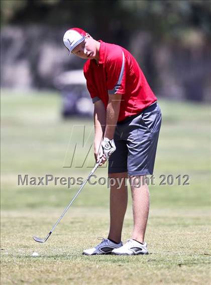 Thumbnail 2 in CIF Central Section Area Golf Championships photogallery.