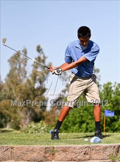 Thumbnail 2 in CIF Central Section Area Golf Championships photogallery.