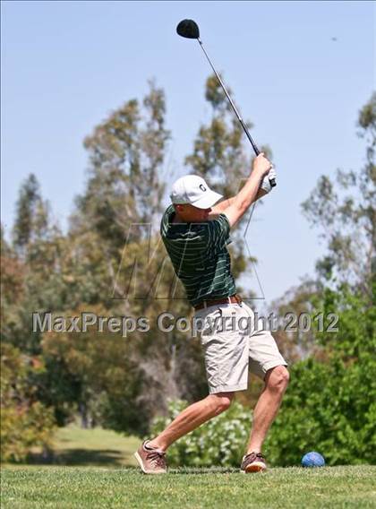Thumbnail 1 in CIF Central Section Area Golf Championships photogallery.