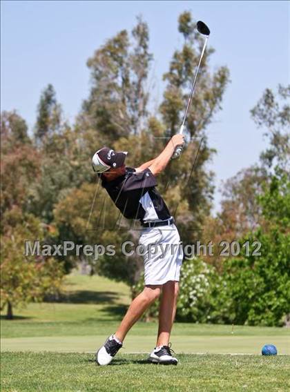 Thumbnail 2 in CIF Central Section Area Golf Championships photogallery.