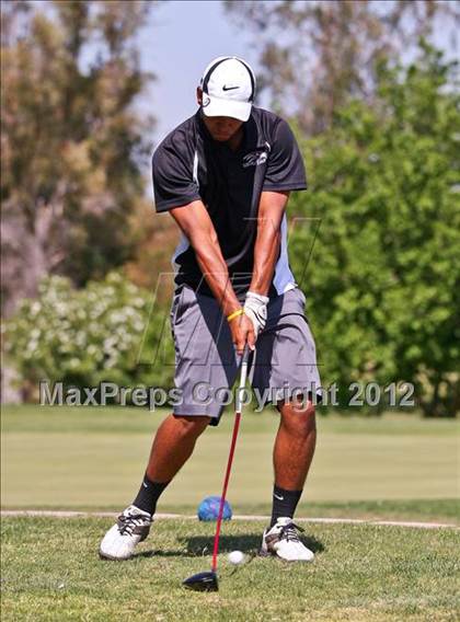 Thumbnail 3 in CIF Central Section Area Golf Championships photogallery.