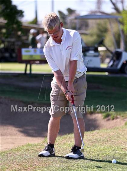 Thumbnail 2 in CIF Central Section Area Golf Championships photogallery.