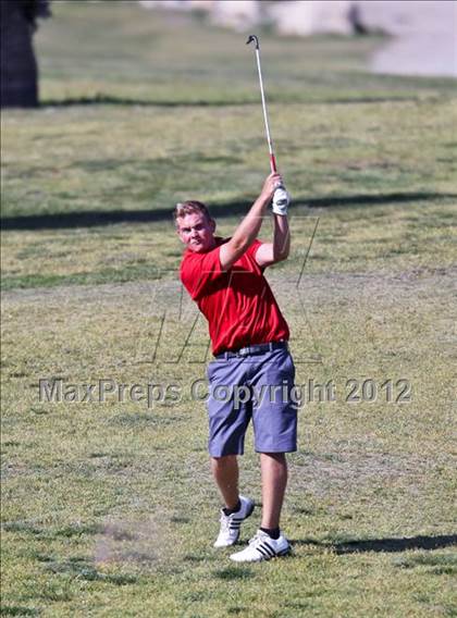 Thumbnail 2 in CIF Central Section Area Golf Championships photogallery.