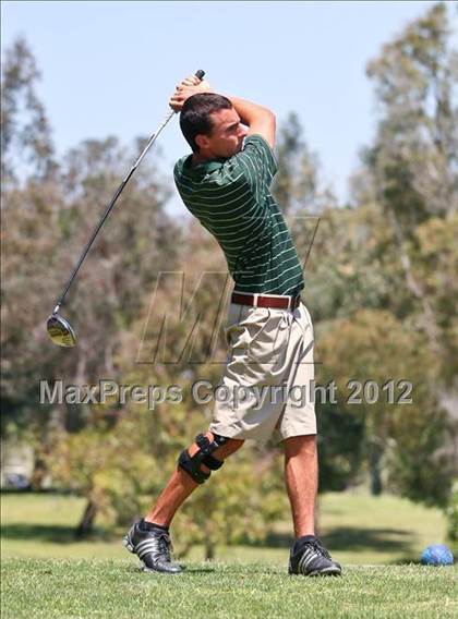 Thumbnail 1 in CIF Central Section Area Golf Championships photogallery.