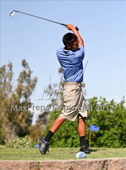 Thumbnail 3 in CIF Central Section Area Golf Championships photogallery.
