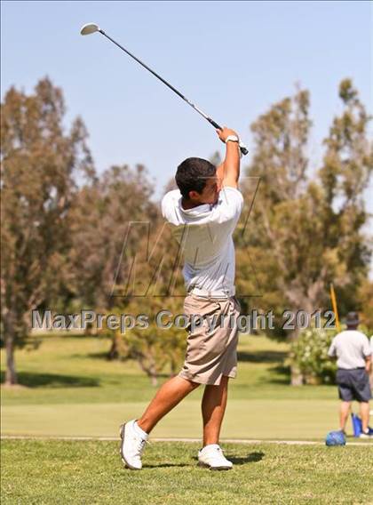Thumbnail 1 in CIF Central Section Area Golf Championships photogallery.