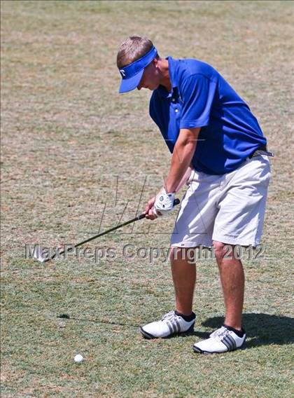 Thumbnail 2 in CIF Central Section Area Golf Championships photogallery.