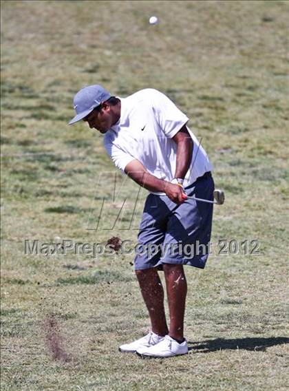 Thumbnail 1 in CIF Central Section Area Golf Championships photogallery.