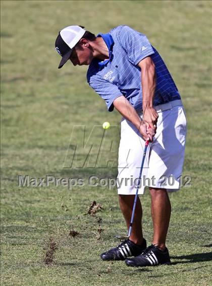 Thumbnail 2 in CIF Central Section Area Golf Championships photogallery.