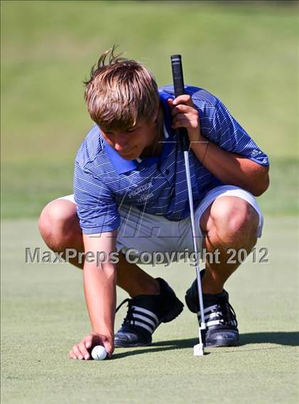 Thumbnail 2 in CIF Central Section Area Golf Championships photogallery.