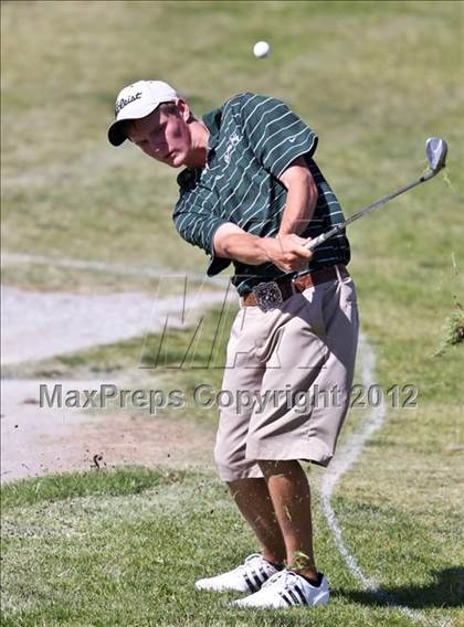 Thumbnail 1 in CIF Central Section Area Golf Championships photogallery.