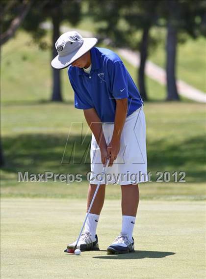 Thumbnail 3 in CIF Central Section Area Golf Championships photogallery.