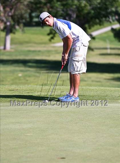 Thumbnail 3 in CIF Central Section Area Golf Championships photogallery.