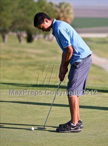 Thumbnail 3 in CIF Central Section Area Golf Championships photogallery.