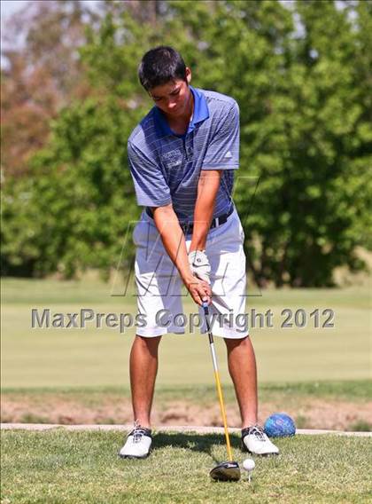 Thumbnail 2 in CIF Central Section Area Golf Championships photogallery.
