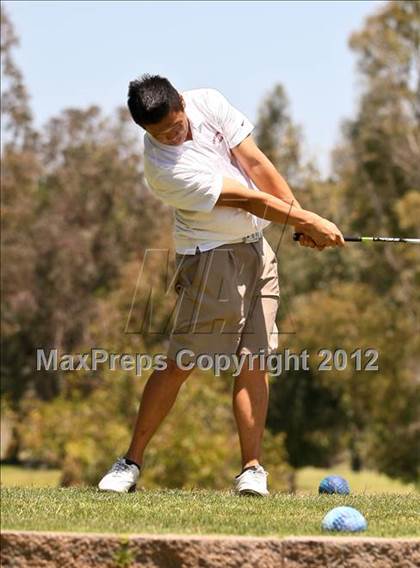 Thumbnail 1 in CIF Central Section Area Golf Championships photogallery.