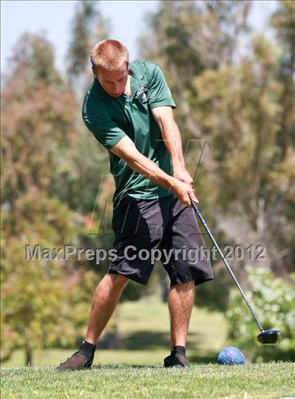 Thumbnail 1 in CIF Central Section Area Golf Championships photogallery.
