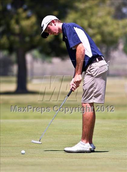 Thumbnail 3 in CIF Central Section Area Golf Championships photogallery.