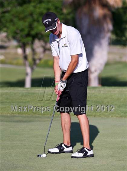 Thumbnail 2 in CIF Central Section Area Golf Championships photogallery.