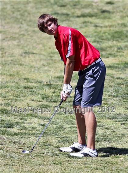 Thumbnail 1 in CIF Central Section Area Golf Championships photogallery.