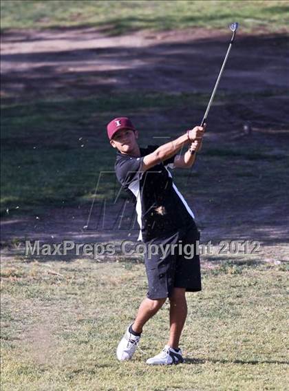 Thumbnail 1 in CIF Central Section Area Golf Championships photogallery.