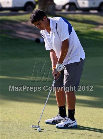 Thumbnail 2 in CIF Central Section Area Golf Championships photogallery.