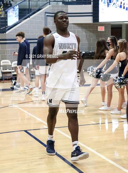 Thumbnail 1 in Mustang @ Edmond North photogallery.