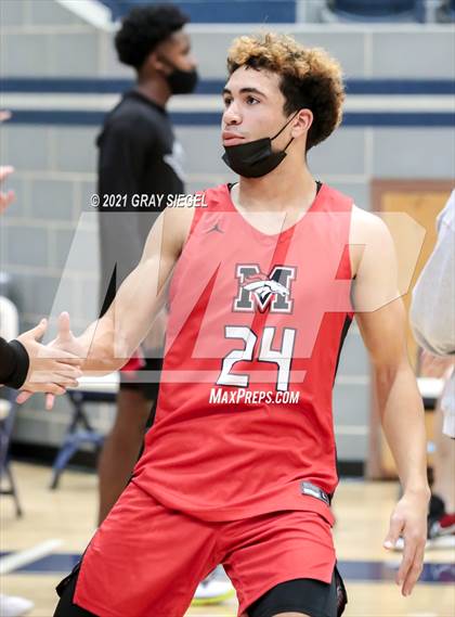 Thumbnail 1 in Mustang @ Edmond North photogallery.
