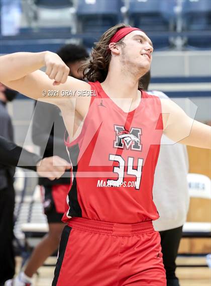 Thumbnail 3 in Mustang @ Edmond North photogallery.
