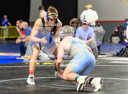 Thumbnail 1 in AIA Finals (Div 3 Qualifiers) photogallery.
